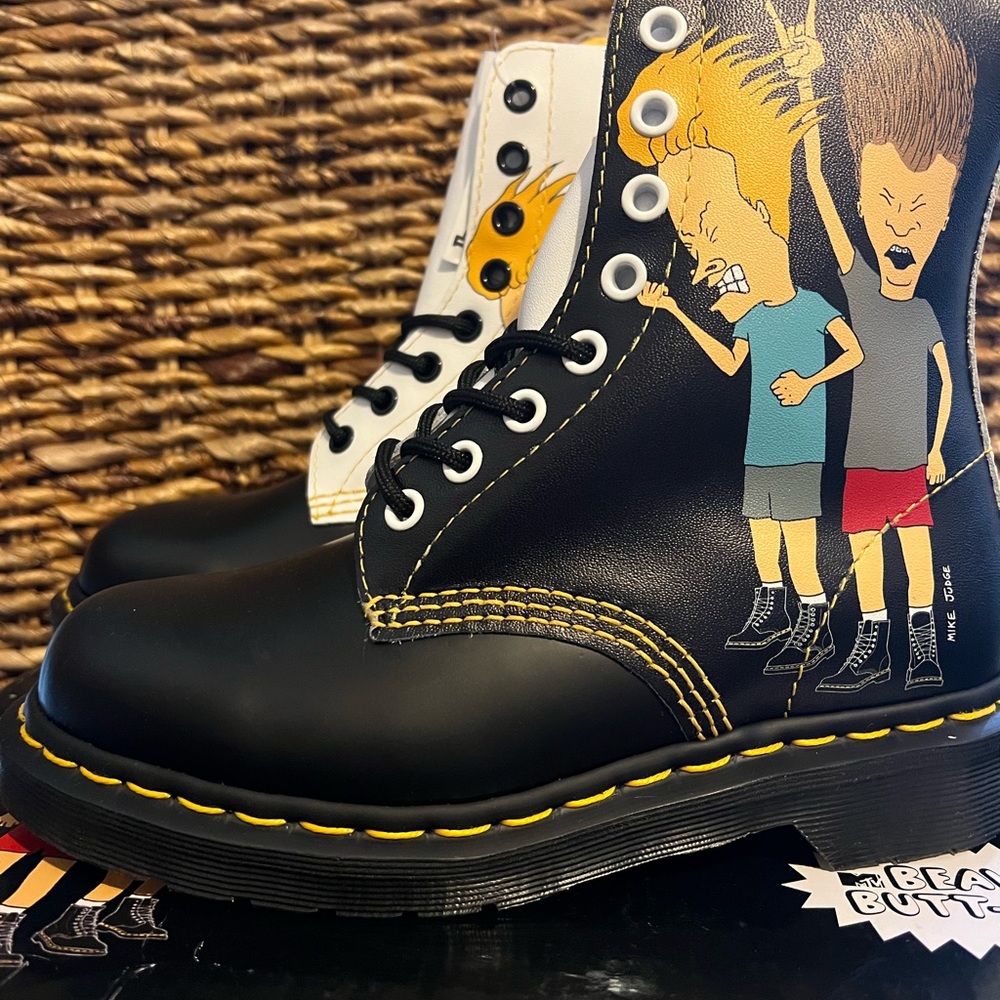 Rare Beavis and butthead doc marten boots